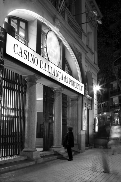 portrait, barcelona, spain, black and white, reportage, casino L'Alicanca del Poble Nou