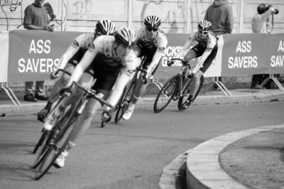 red hook crit, milano, italy, fixed gear, team schindelhauer, carbon drive, zürimumus