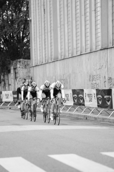 red hook crit, milano, italy, fixed gear, team schindelhauer, carbon drive, zürimumus